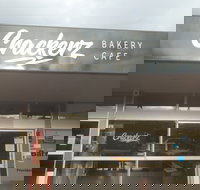 Crackerz Bakery - Perth Resorts