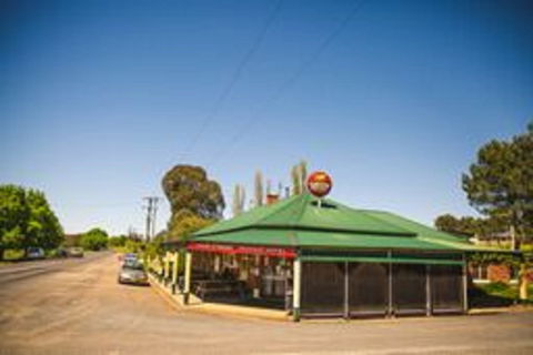 Wombat Hotel - Accommodation Perth 0