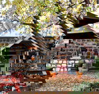 Angullong Cellar Door - Accommodation Perth