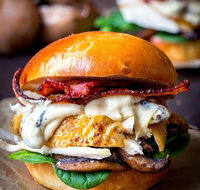 Boom Boom Burgers - Surfers Paradise - Perth Resorts