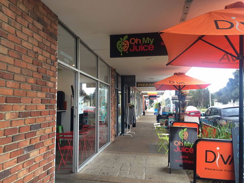 King & Godfree Espresso Bar - Perth Resorts 0