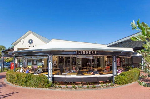 Chong Co - Greenway - Accommodation Perth 0