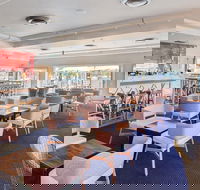 Australian 18 Footers - League Club - Accommodation Perth