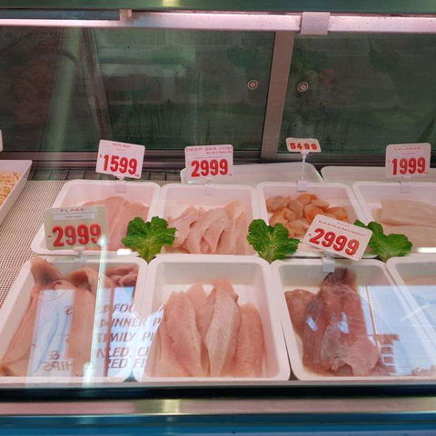 Carina Fresh Seafoods - Perth Resorts 0