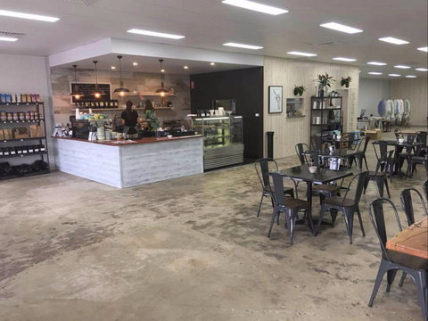 S & AJ - Accommodation Perth 2