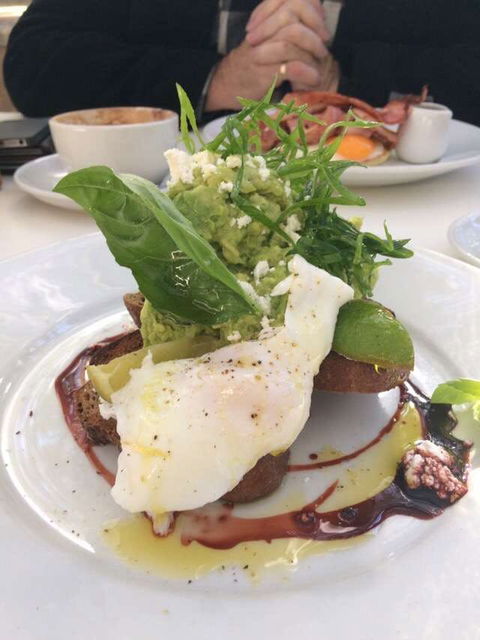 Lily's Pad Cafe - Accommodation Perth 0
