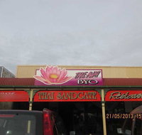 Thai Sandgate - Perth Resorts