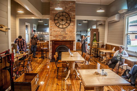 Tracks On Point Cafe - Accommodation Perth 0