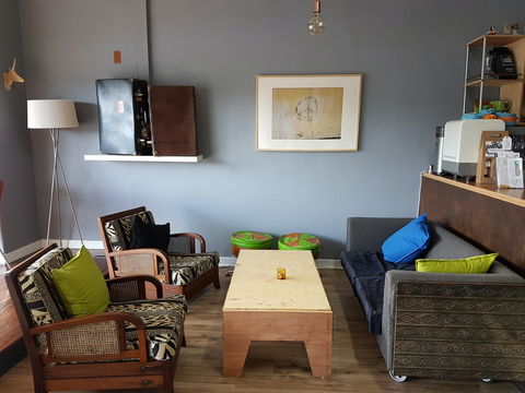 Treehouse Tapas And Wine Bar - Accommodation Perth 1