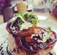 Little Swallow Cafe - Accommodation Perth