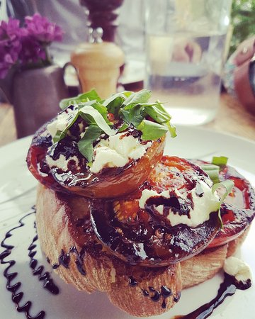 Little Swallow Cafe - Accommodation Perth 0