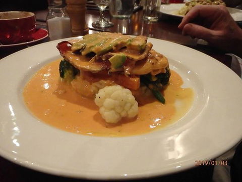 Racetrack Cafe - Accommodation Perth 0