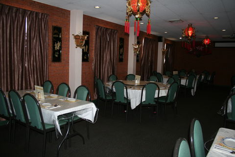 Dragon Phoenix Restaurant - Accommodation Perth 2