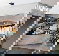 Leaf Cafe  Co - Perth Resorts