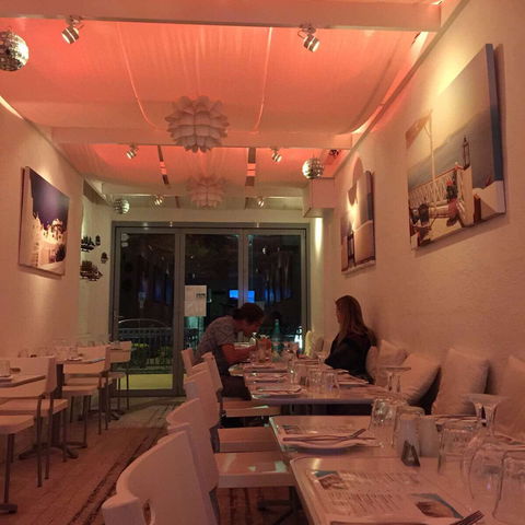 Santorini Cafe Restaurant - Accommodation Perth 0