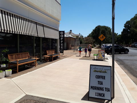 Coffee On Cooper - Accommodation Perth 1