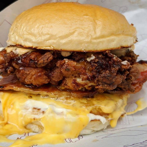 Sneaky Burger - Perth Resorts 0