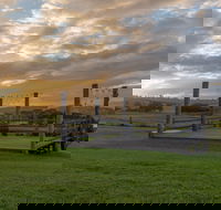 Mountain Ridge Wines - Accommodation Perth
