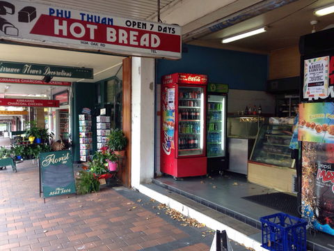 Phu Thuan Hot Bread - Accommodation Perth 0