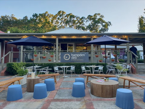 Hampden Deli, Dining And School - Perth Resorts 0