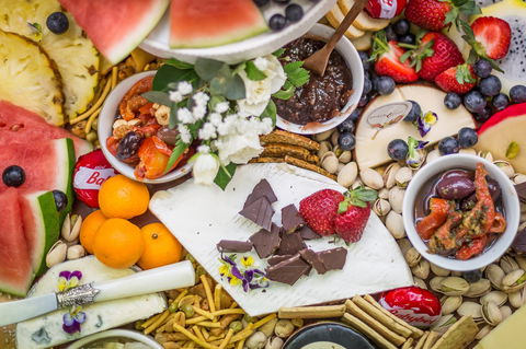 Peach And Pear Catering - Perth Resorts 0