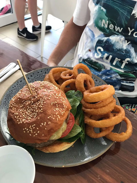 Pearl Beach Cafe - Perth Resorts 0