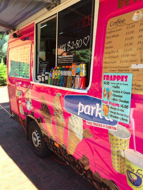 The Pink Van - Perth Resorts 0