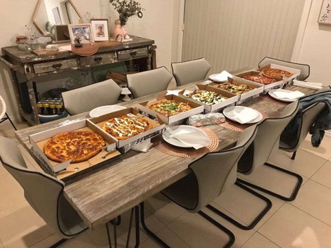 Sinatra’s Pizzeria - Accommodation Perth 0