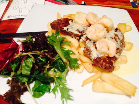 Breakers Bar & Cafe - Accommodation Perth 0