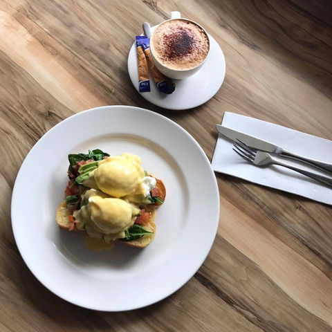 Busby's Cafe Restaurant - Accommodation Perth 0