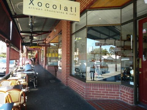 Hello Birdie - Perth Resorts 0