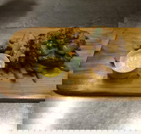 The Blue Parrot Cafe - Perth Resorts