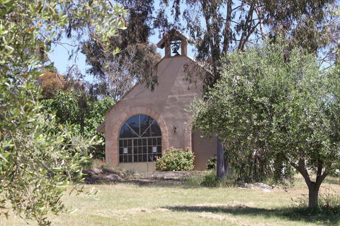 L'Oliveraie Olive Grove - Accommodation Perth 1