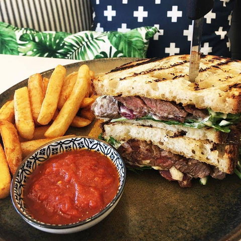 Four Saints - Espresso & Kitchen - Accommodation Perth 0