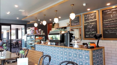 RGB Cafe & Restaurant - Accommodation Perth 0