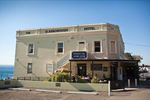 The Scarborough Hotel - Accommodation Perth 1