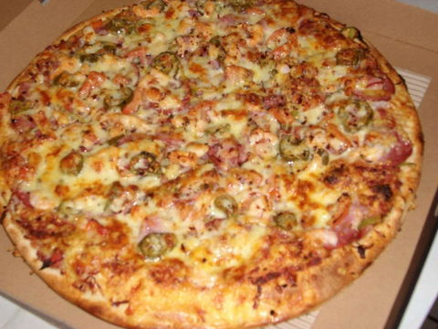 Angies Pizza Bar - Perth Resorts 0