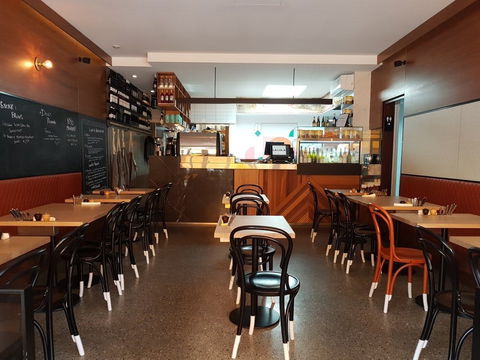 La Lola - Accommodation Perth 0