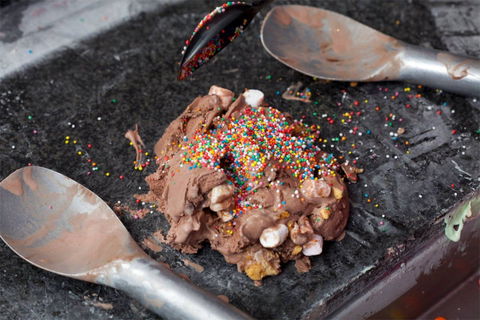 Cold Rock Ice Creamery - Helensvale - Perth Resorts 0
