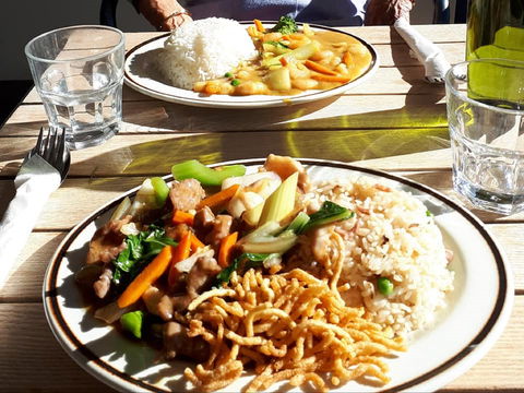 New Golden Lake Chinese Restaurant - Accommodation Perth 0