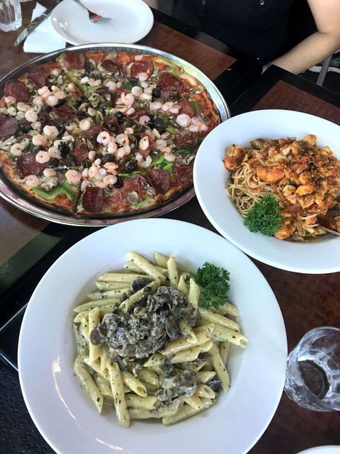 Papa Gino's - Accommodation Perth 0