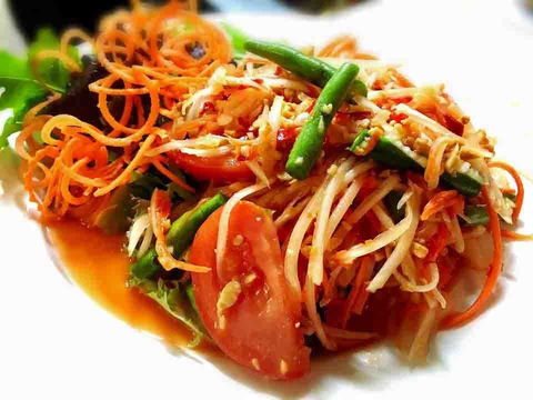 Thai La-Ong - Werrington County - Perth Resorts 0