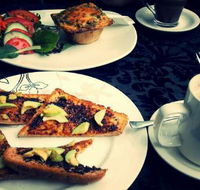 Artee Cafe - Perth Resorts