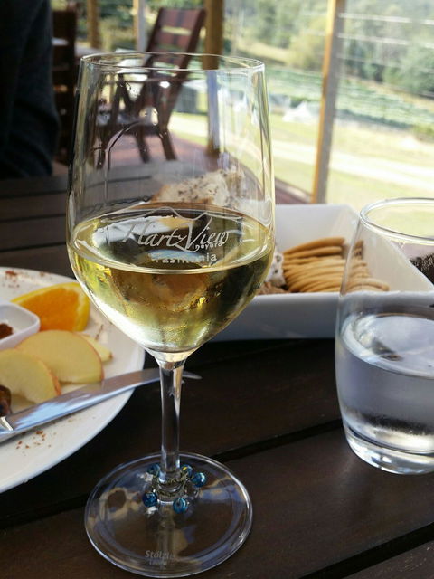 Hartzview Vineyard Cafe - Accommodation Perth 8