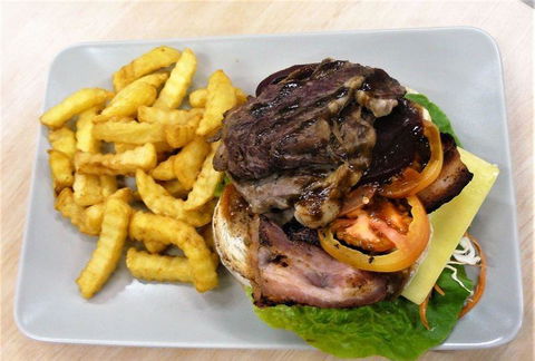 Yellow Belly Cafe - Accommodation Perth 12