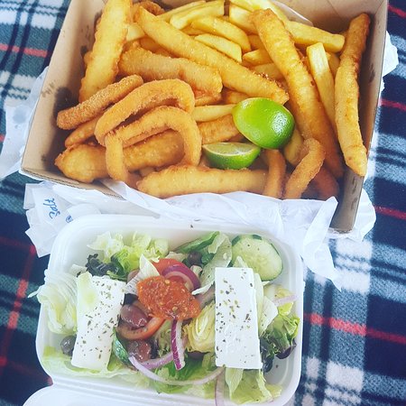 Doug's Seafood Cafe - Perth Resorts 0