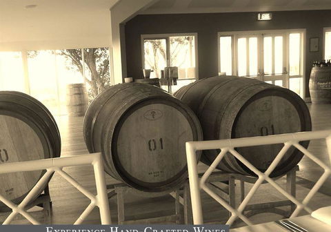 Oak Room Eleven - Accommodation Perth 9