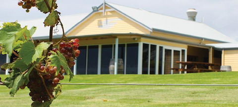 Oak Room Eleven - Accommodation Perth 3