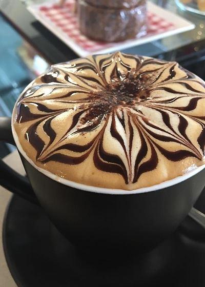 Aliza's Place Cafe - Accommodation Perth 2