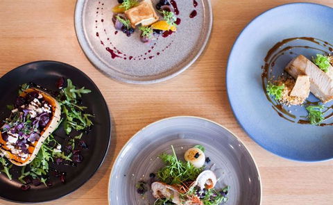 Zebu Bar & Grill - Perth Resorts 31
